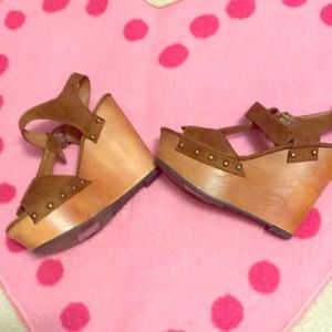 New w/o tags faux leather, wooden platform wedges